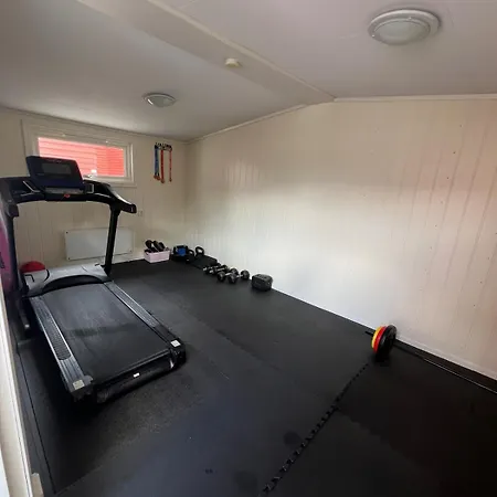 Large House With Garage, Bar, Gym, Summer Living Casa de Férias Stavanger